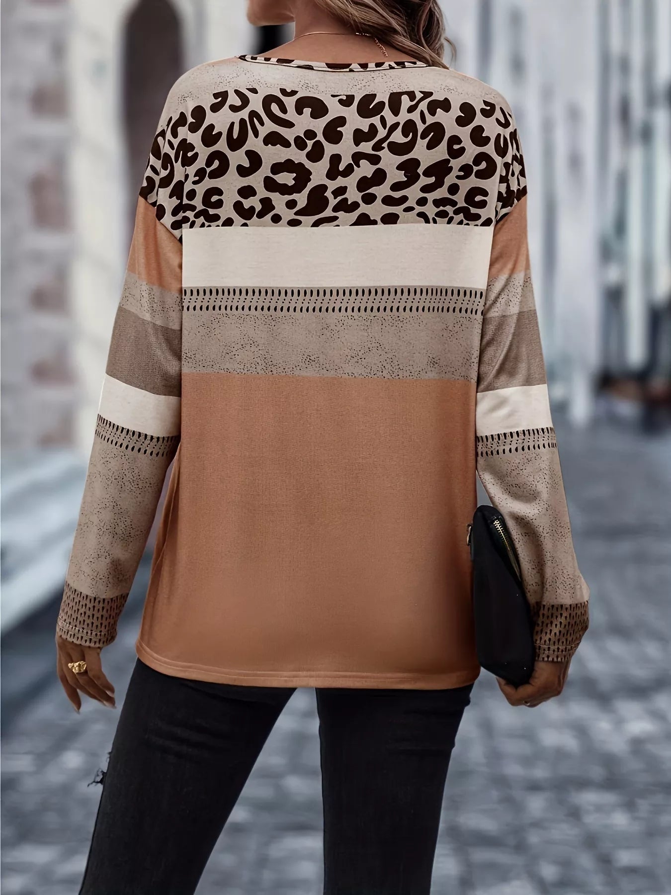 Sarah Express Women's Plus Size Leopard Print Color Block Long Sleeve T-Shirt