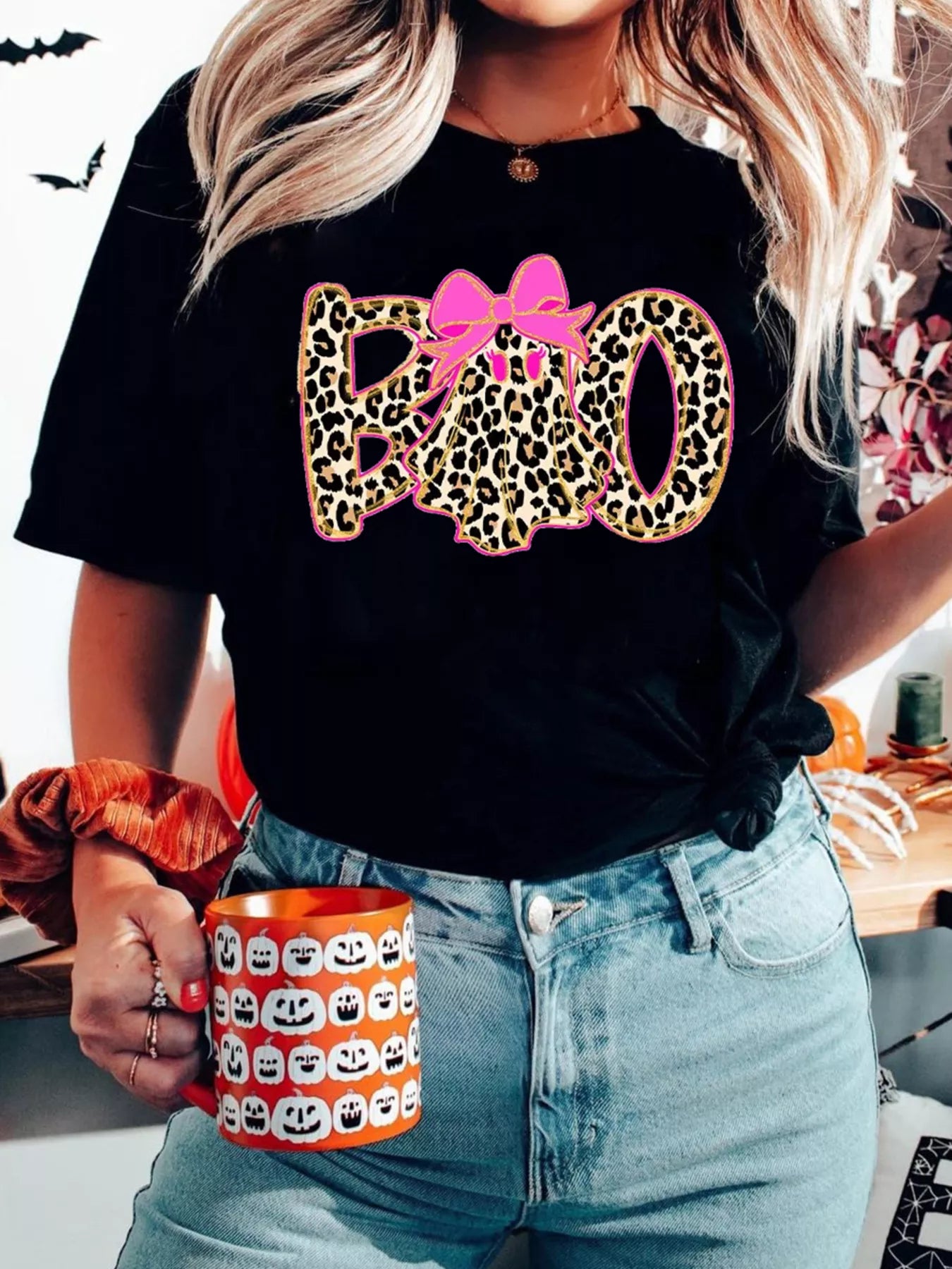 Sarah Express Women's Halloween Ghost Boo Graphic Round Neck T-Shirt Black