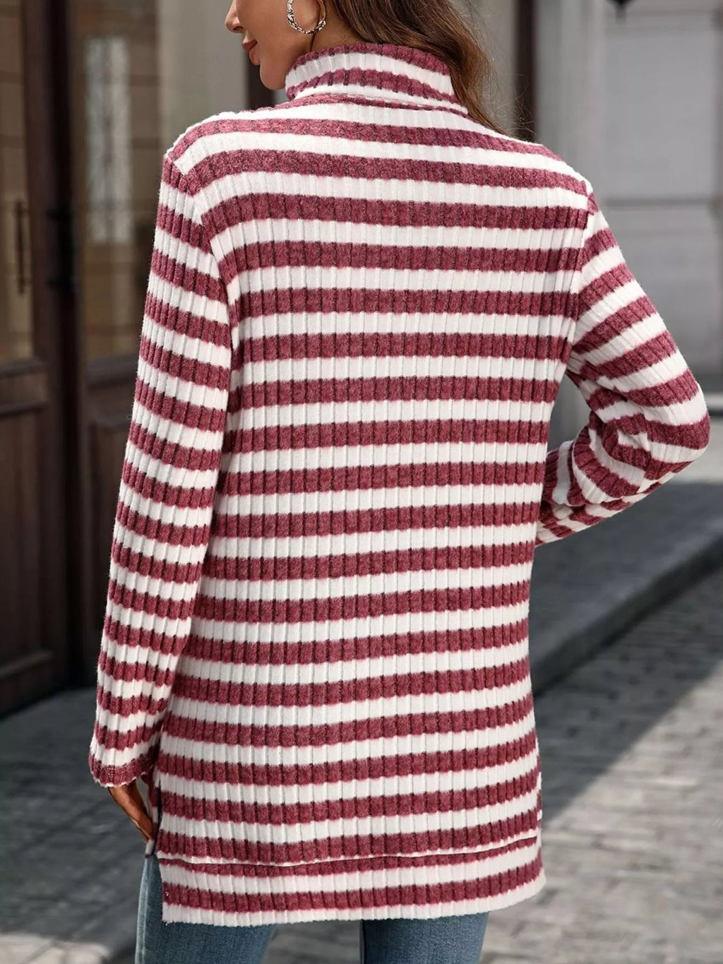 Sarah Express Women's Striped Turtleneck Long Sleeve Knit Top