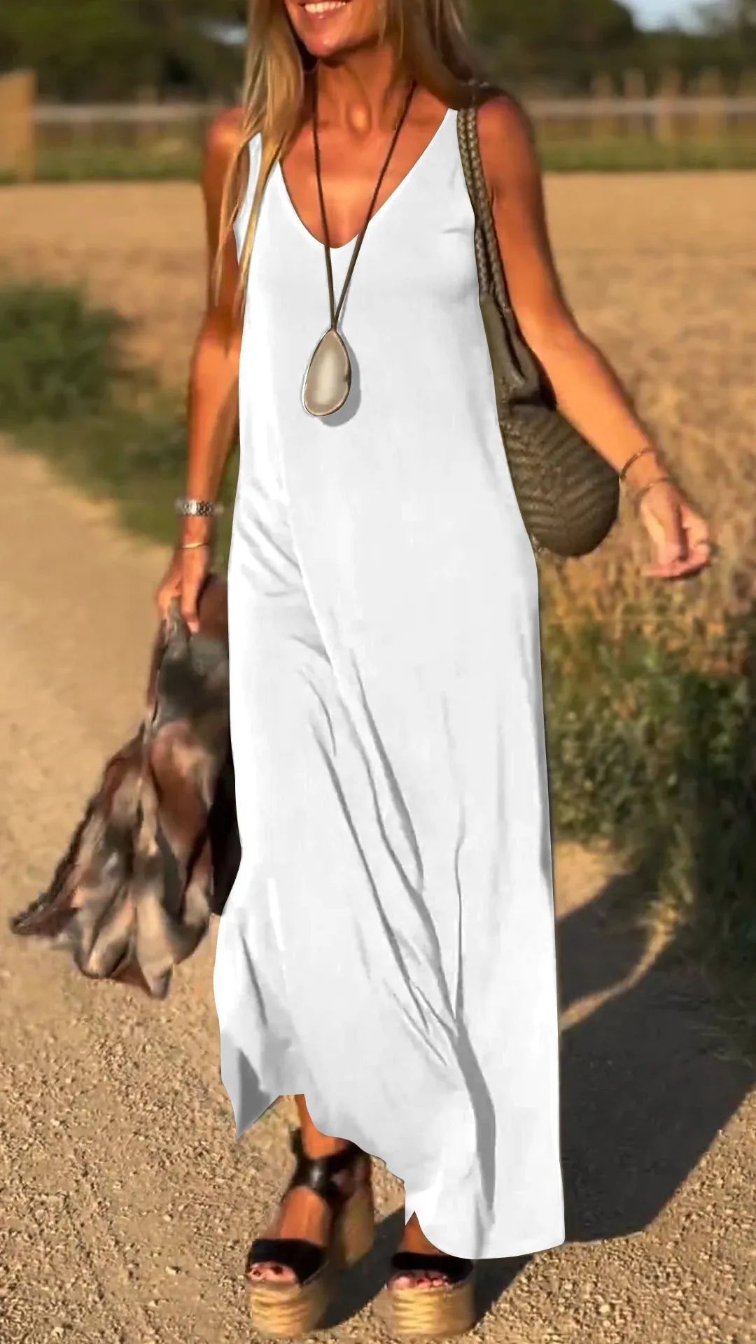 Women's V-Neck Cami Strap Maxi Dress Sleeveless Wide Waist Long Casual Summer Dress