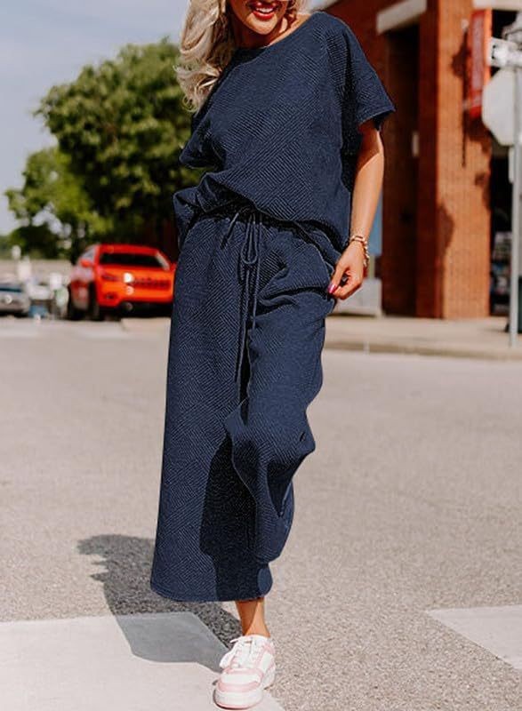 Women's Textured Short Sleeve Top and Pants Two-Piece Casual Set