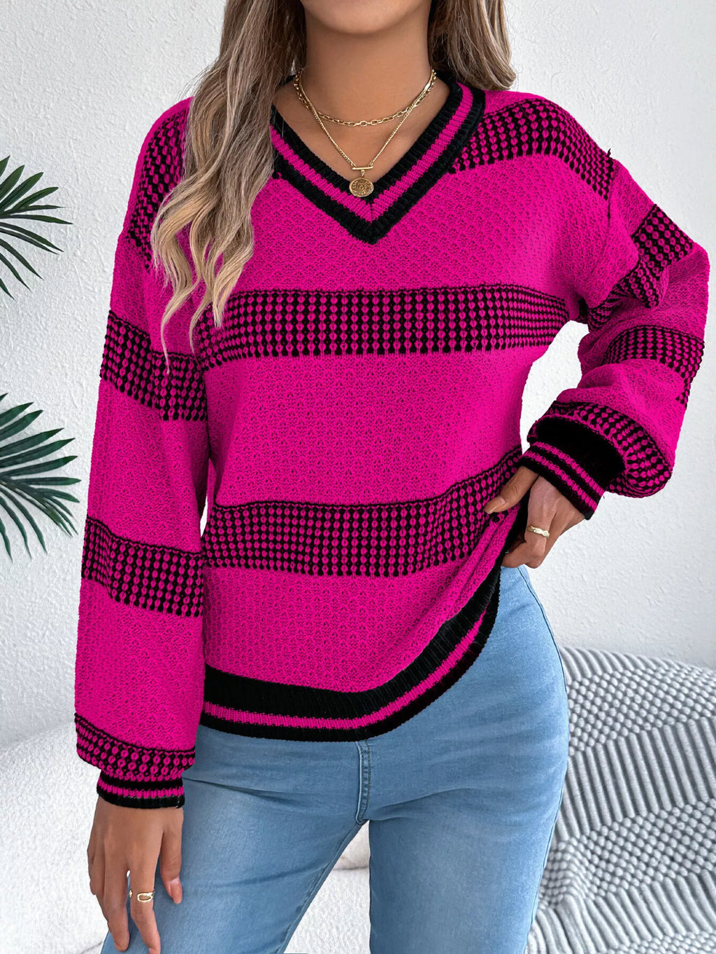 Sarah Express Women's Contrast Striped V-Neck Sweater