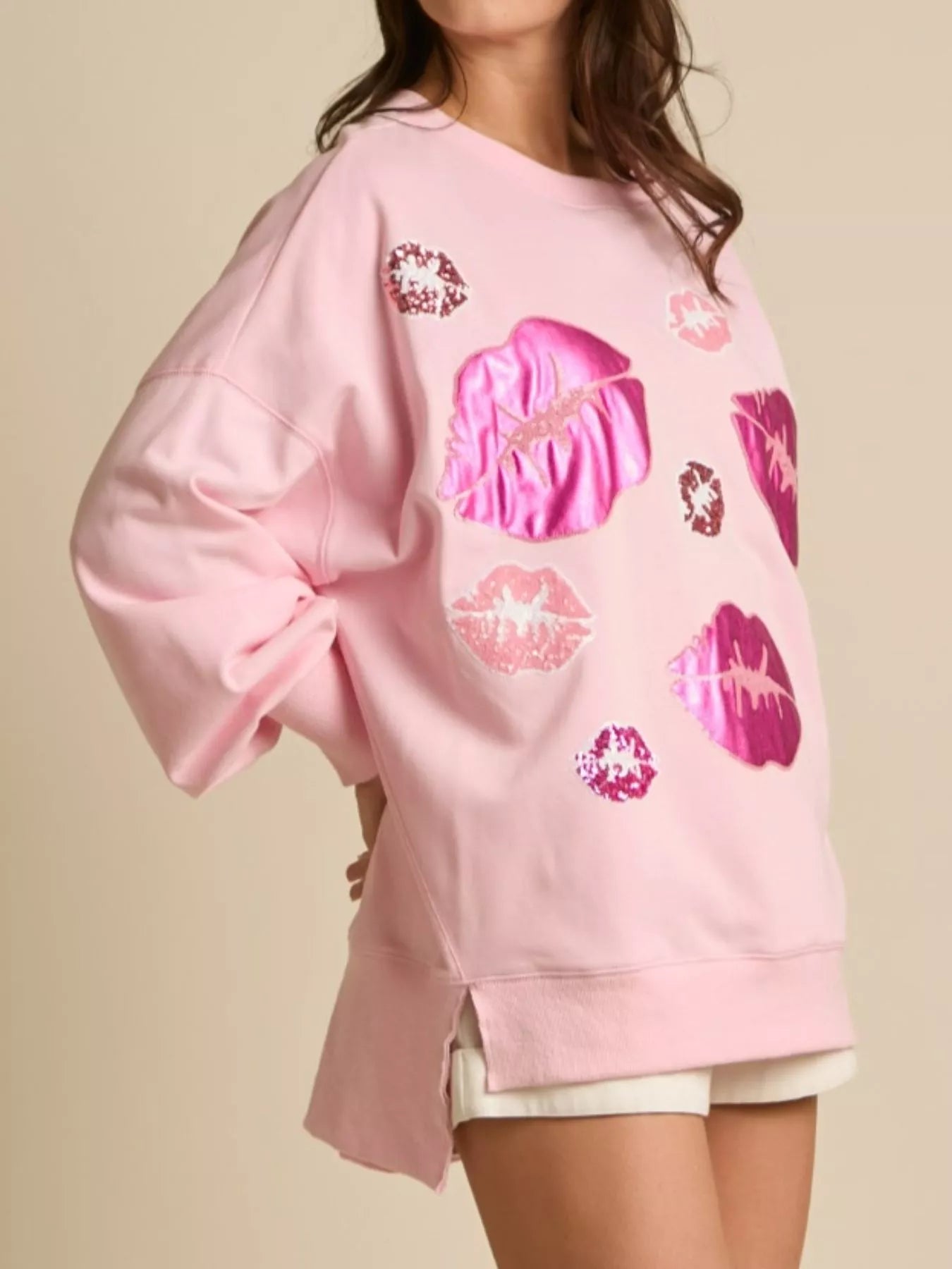 Sarah Express Women's Lips Round Neck Dropped Shoulder Sweatshirt