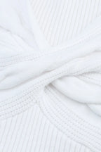 Sarah Express Women's Crisscross V Neck Long Sleeve Knit Top