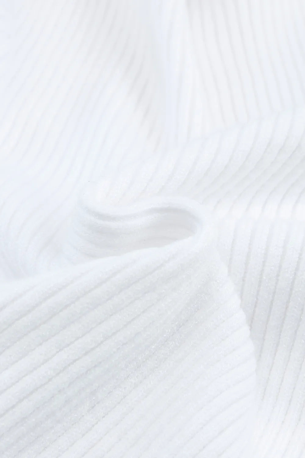 Sarah Express Women's Crisscross V Neck Long Sleeve Knit Top