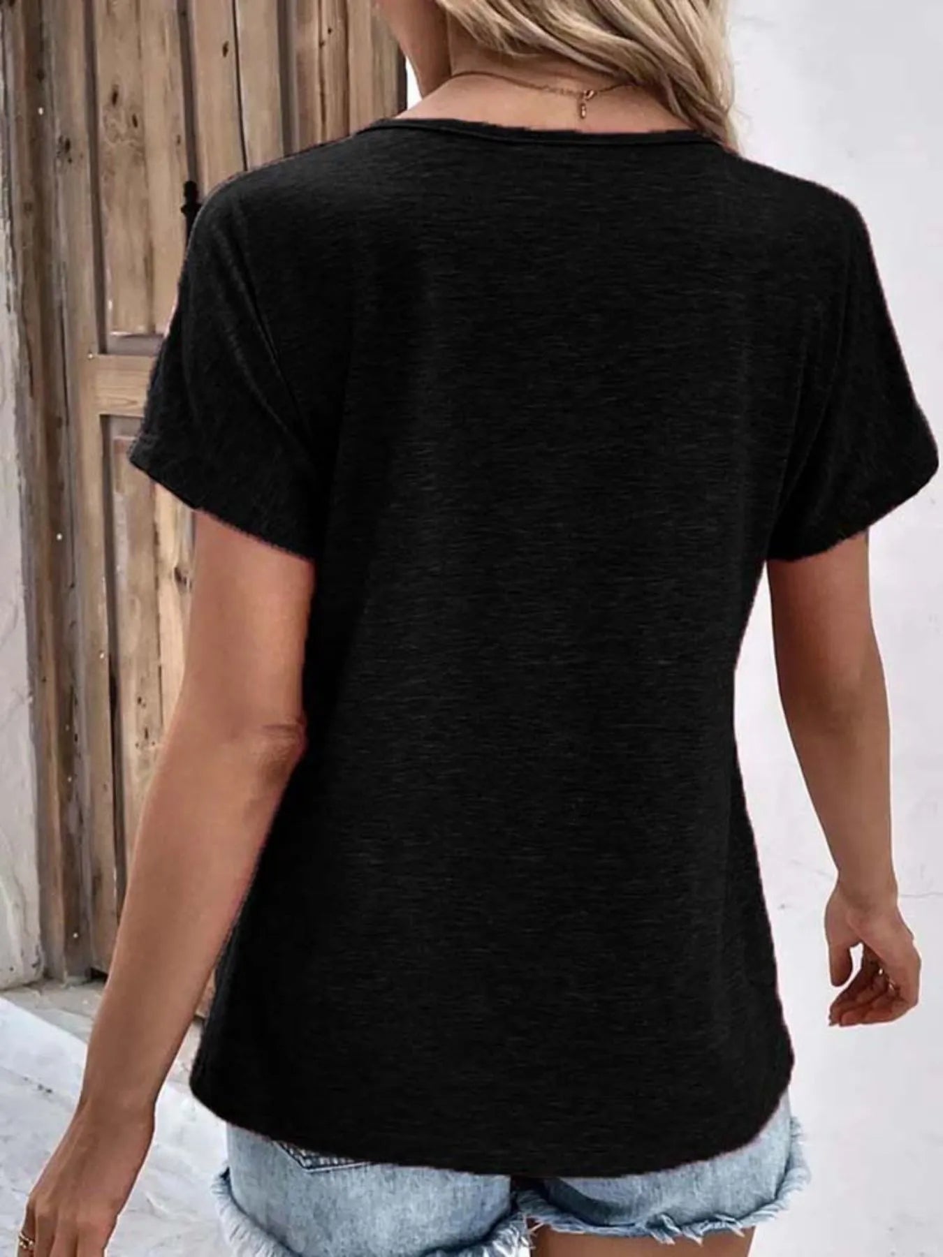 Sarah Express Women's Decorative Button Short Sleeve T-Shirt