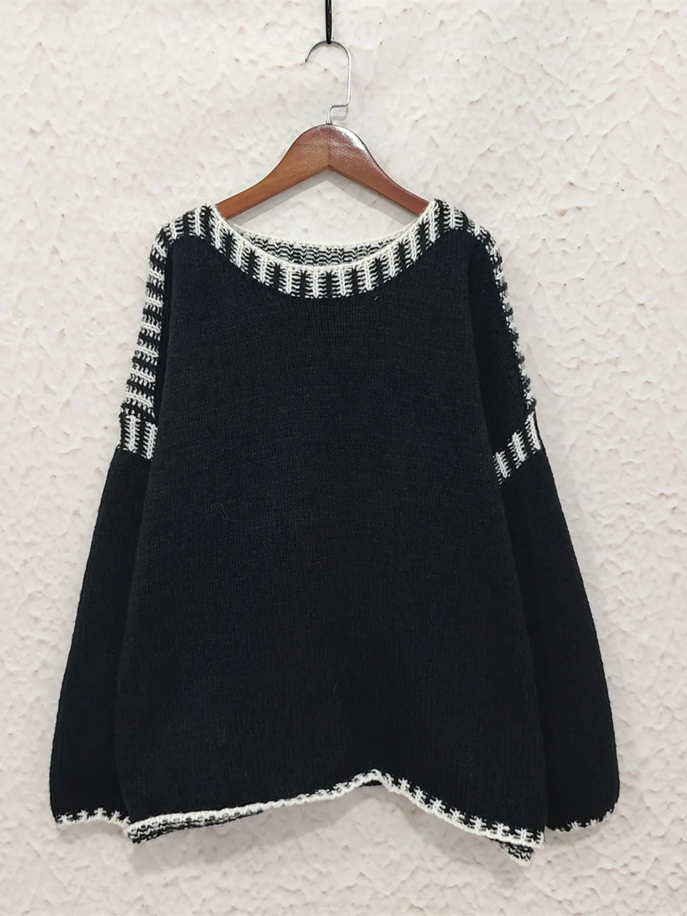 Sarah Express Women's Contrast Trim Oversized Sweater