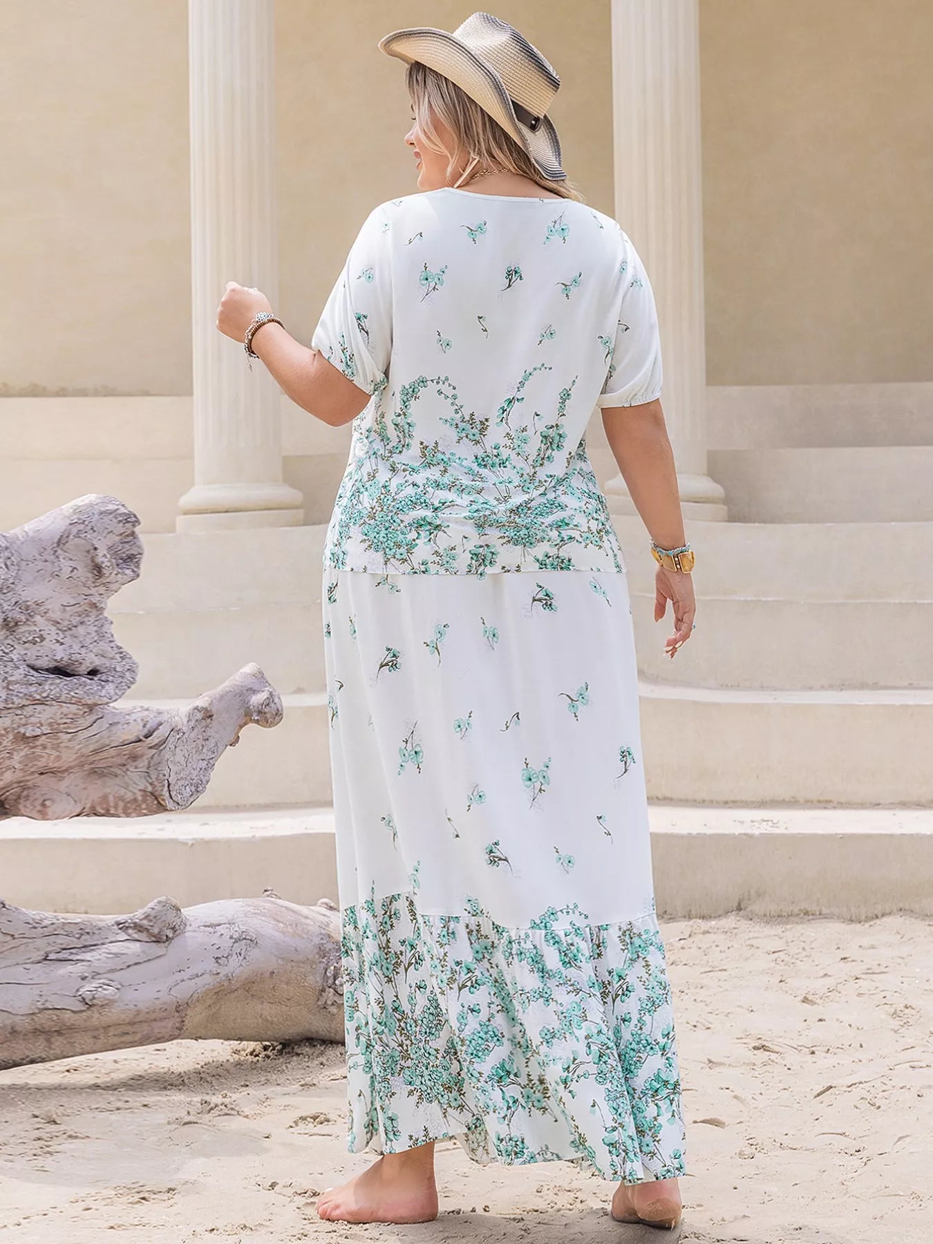 Sarah Express Women's Plus Size Printed Lace Detail Short Sleeve Top and Skirt Set