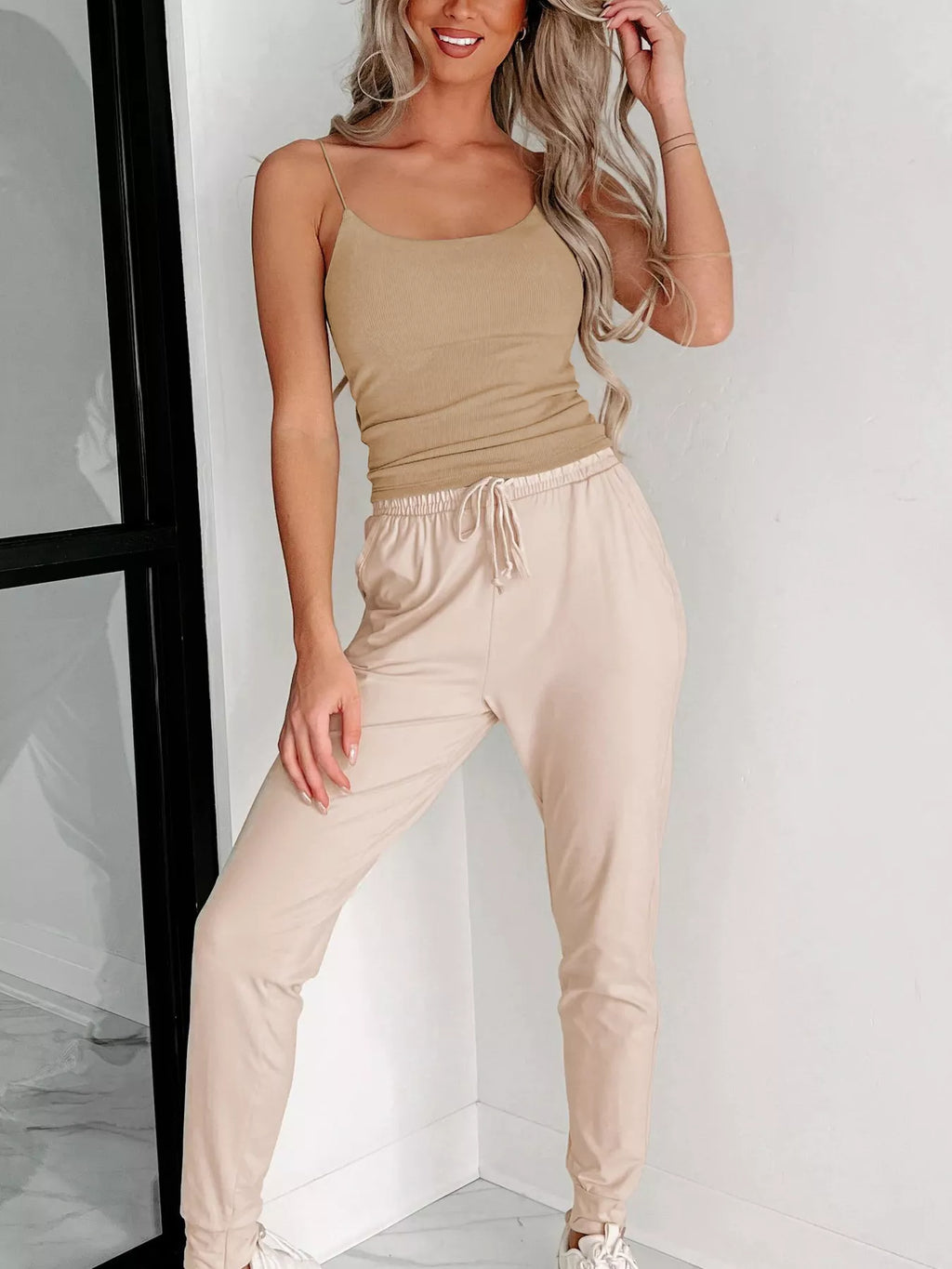 Sarah Express Women's Scoop Neck Cami