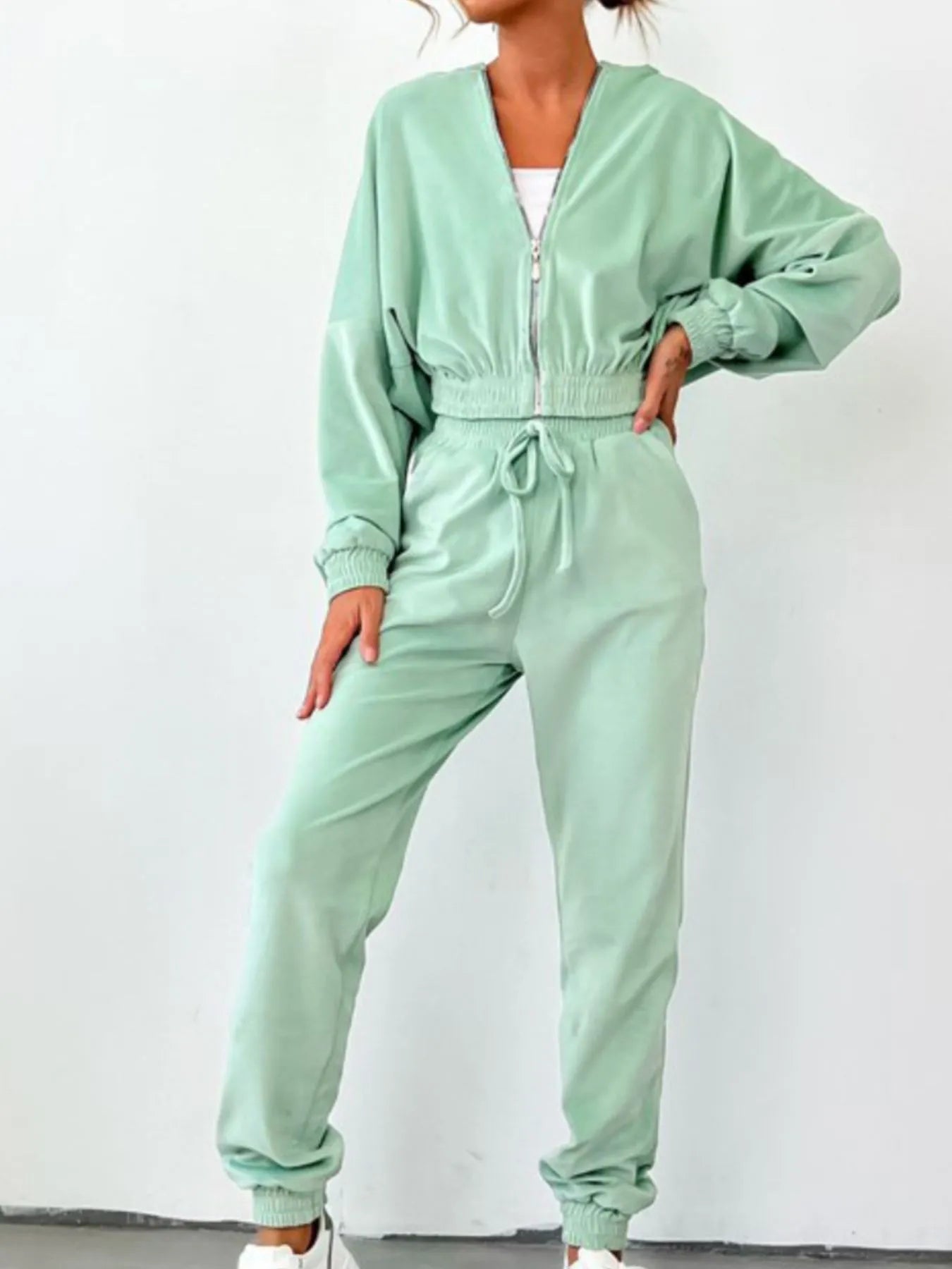Sarah Express Women's Zip Up Long Sleeve Top and Pants Set Light Green
