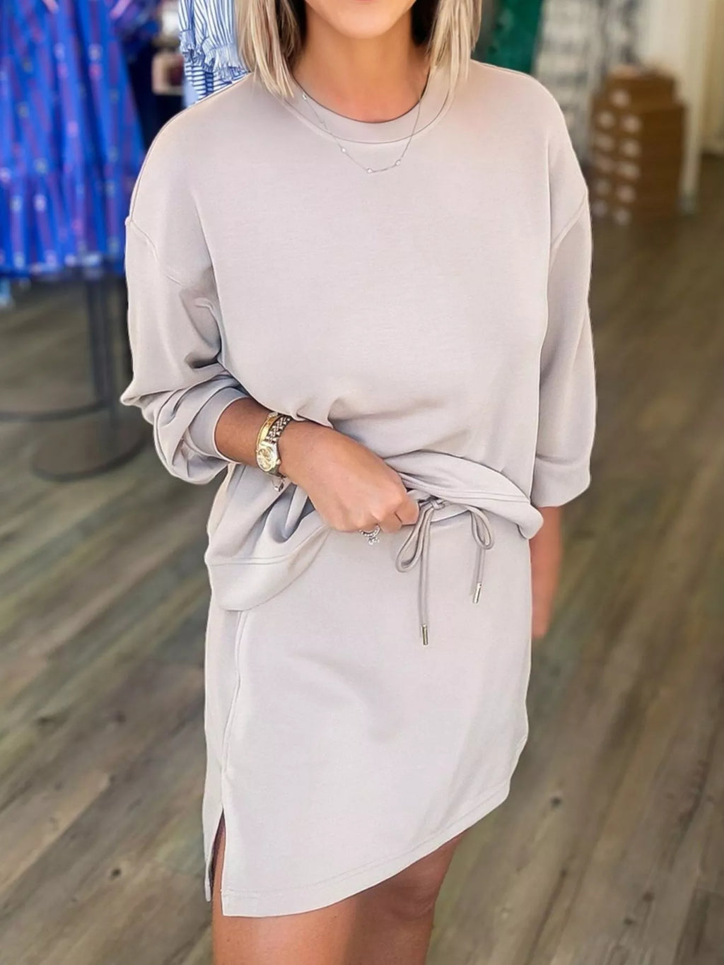 Sarah Express Women's Solid Color Drop Shoulder Pullover and Drawstring Mini Skirt 2pcs Outfit Eggshell