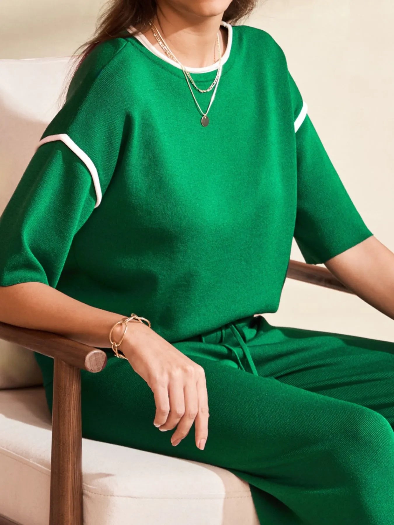 Sarah Express Women's Contrast Trim T-Shirt and Drawstring Pants Set