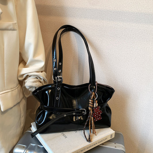 Sarah Express Premium Textured Oil-Waxed Leather Crossbody Bag