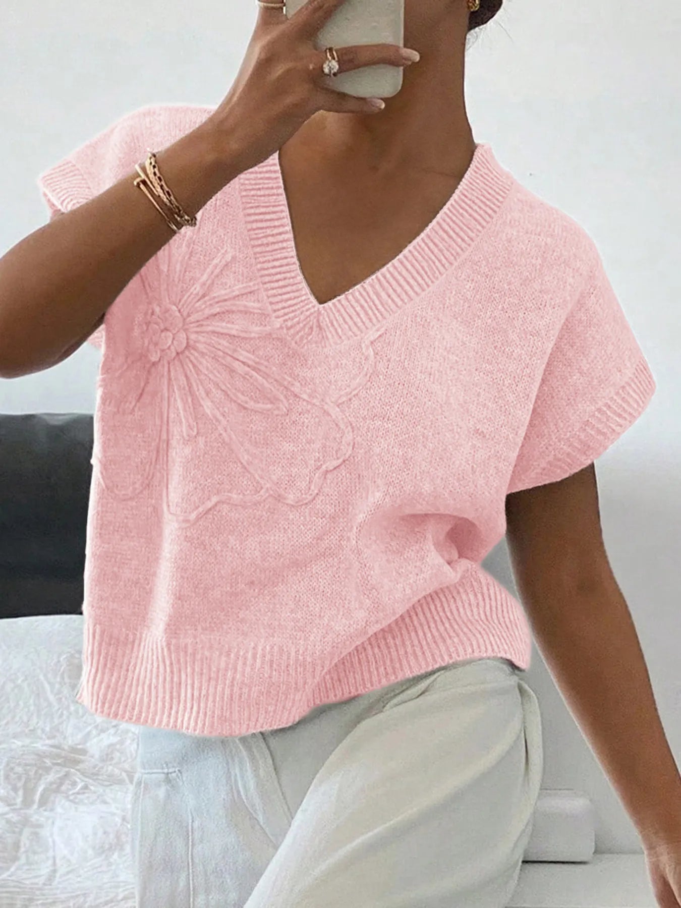 Sarah Express Women's Ribbed Hem V-Neck Short Sleeve Cable-Knit Sweater Light Pink