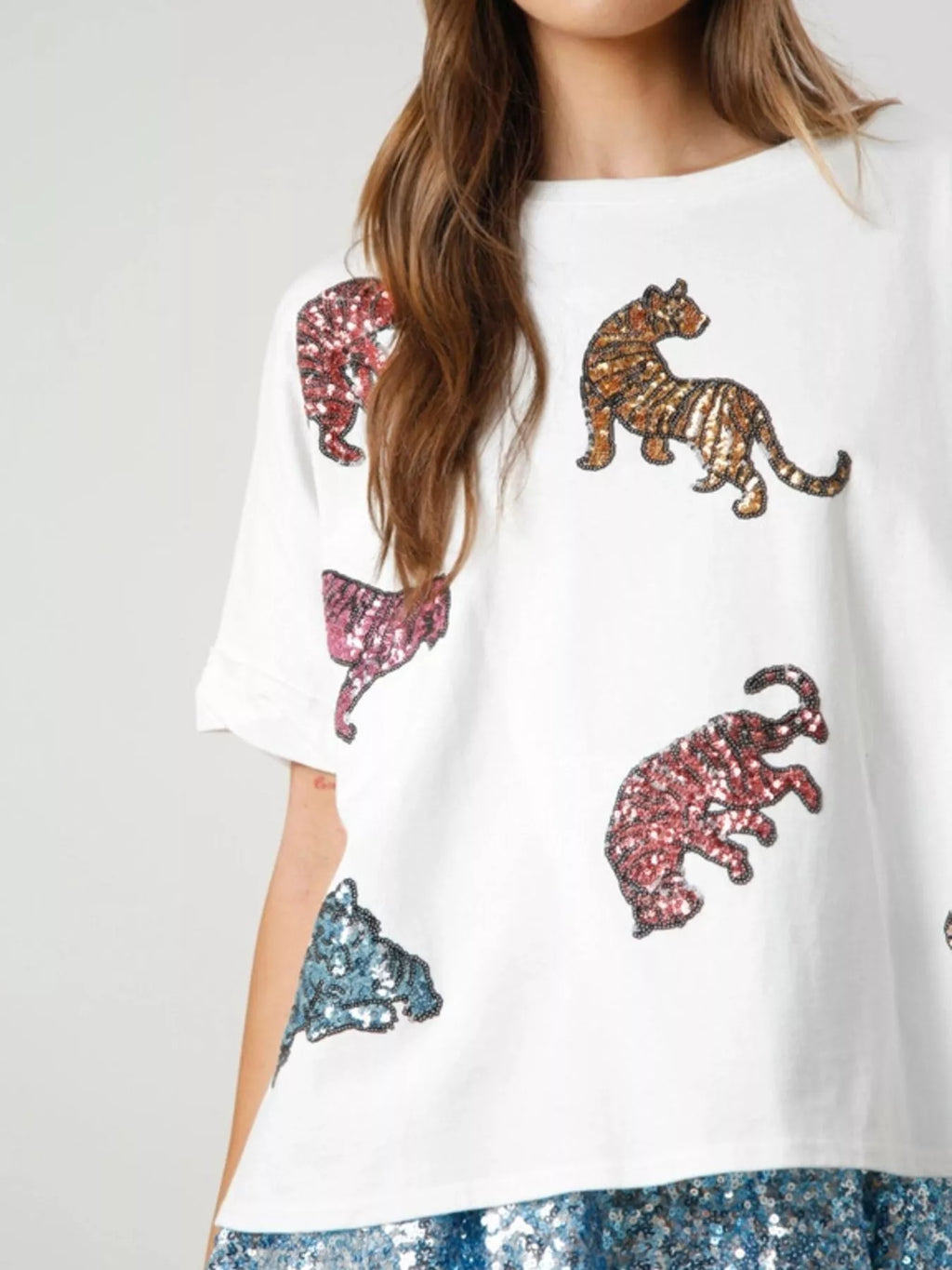 Sarah Express Women's Sequin Tiger Round Neck T-Shirt