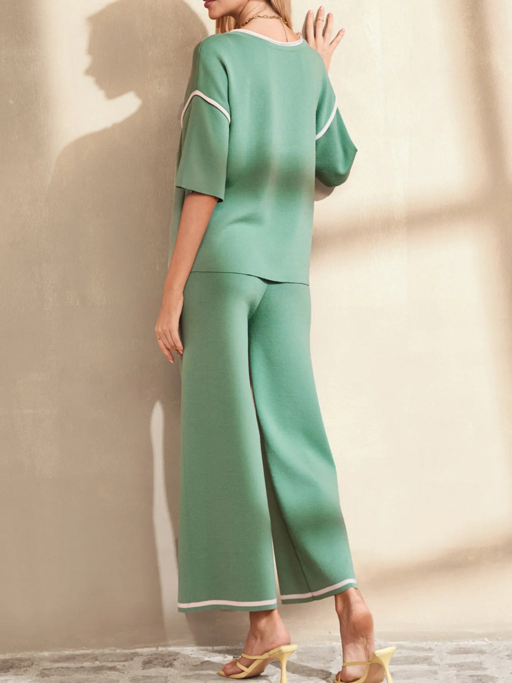 Sarah Express Women's Contrast Trim T-Shirt and Drawstring Pants Set