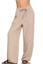 Sarah Express Women’s Woven Crepe Wide Leg Pants with Elastic Waist