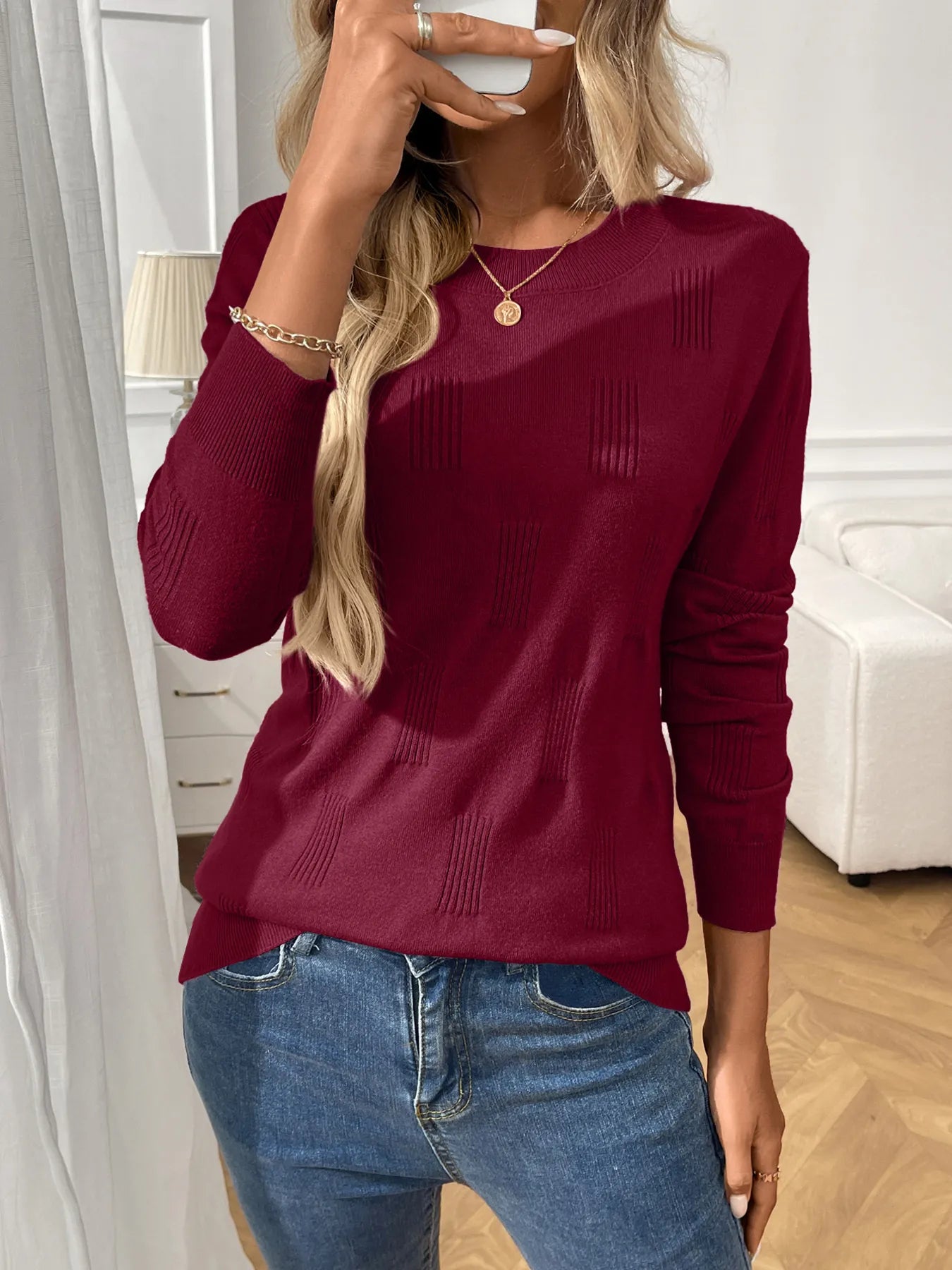 Sarah Express Women's Round Neck Long Sleeve Knit Top - Ribbed Stretch Casual Pullover